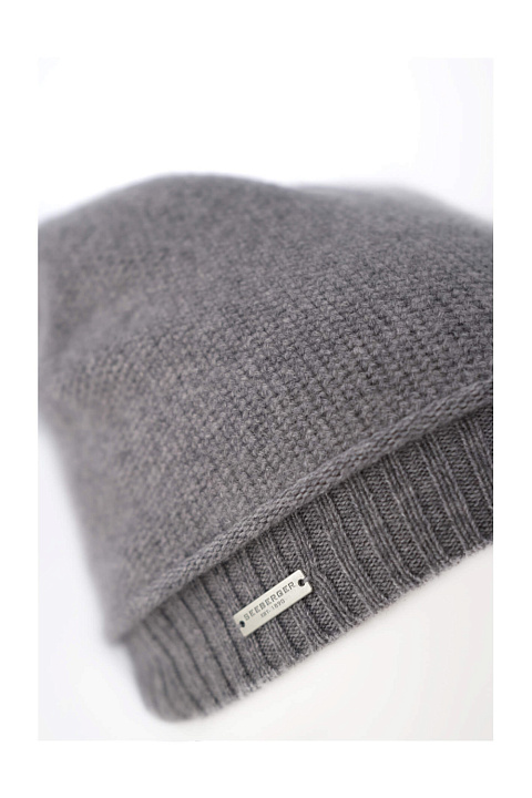 Шапка из кашемира / Seeberger