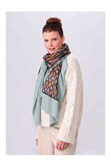 Палантин из комбинированной ткани / Fraas
