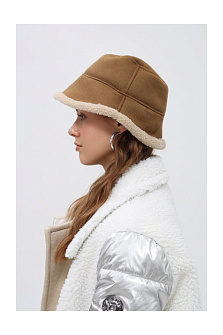 Панама с искусственным мехом / LOEVENICH