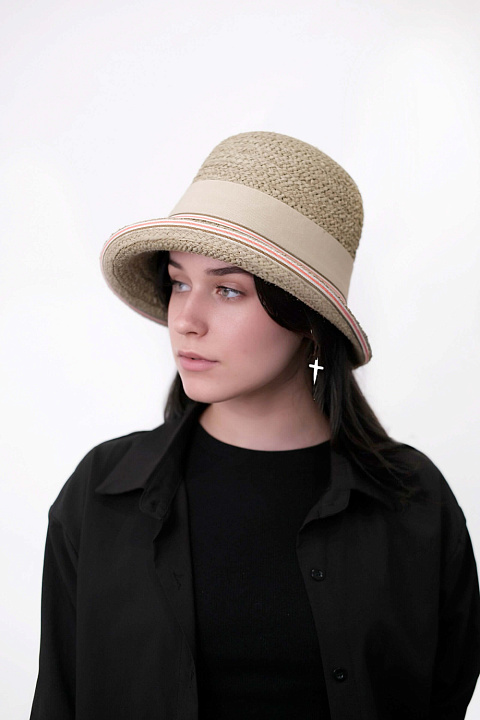 Шляпа панама из рафии / Bedacht