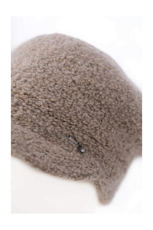 Берет с козырьком / Vizio